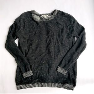 BB Dakota Sweater with Tulip Back